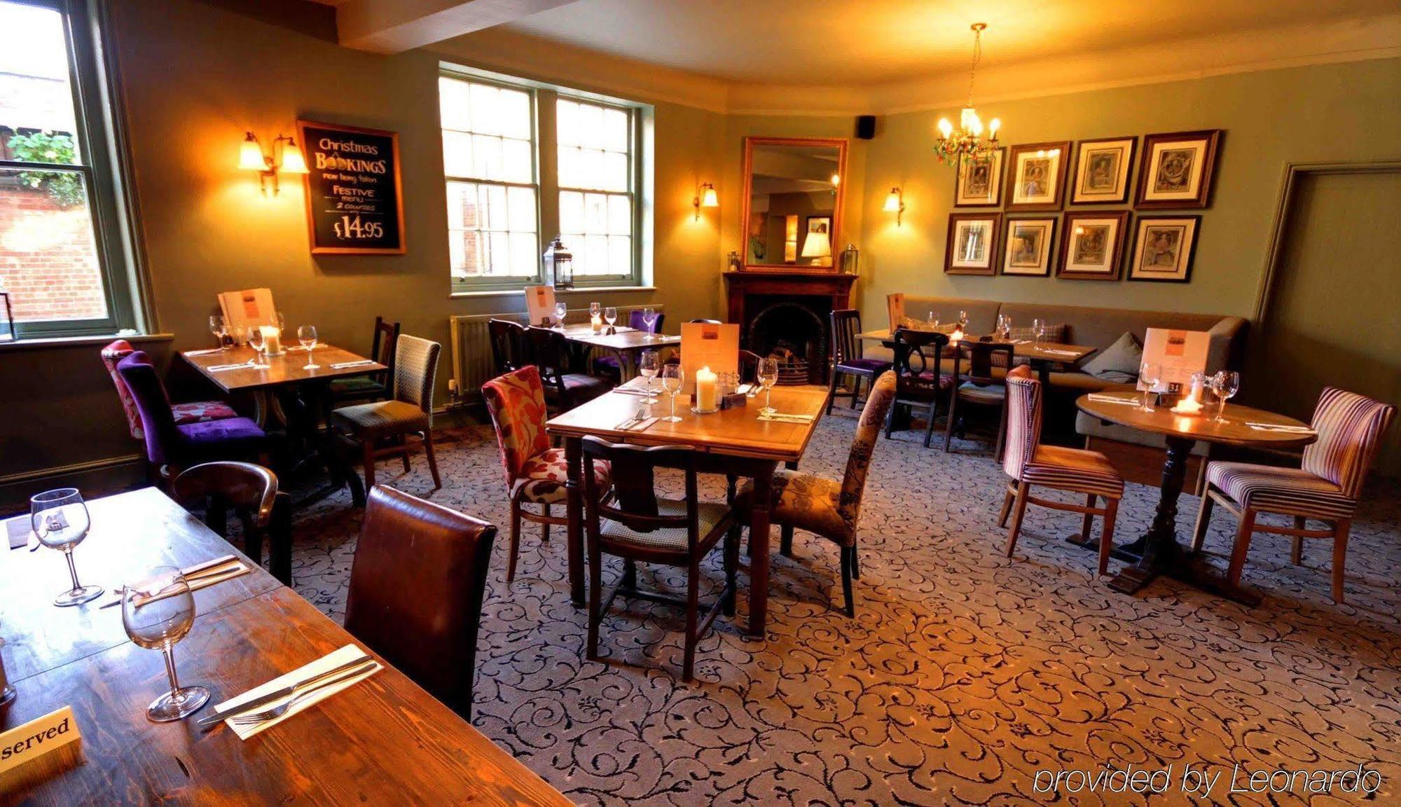 King'S Head Hotel By Greene King Inns Wimborne Minster Exterior foto